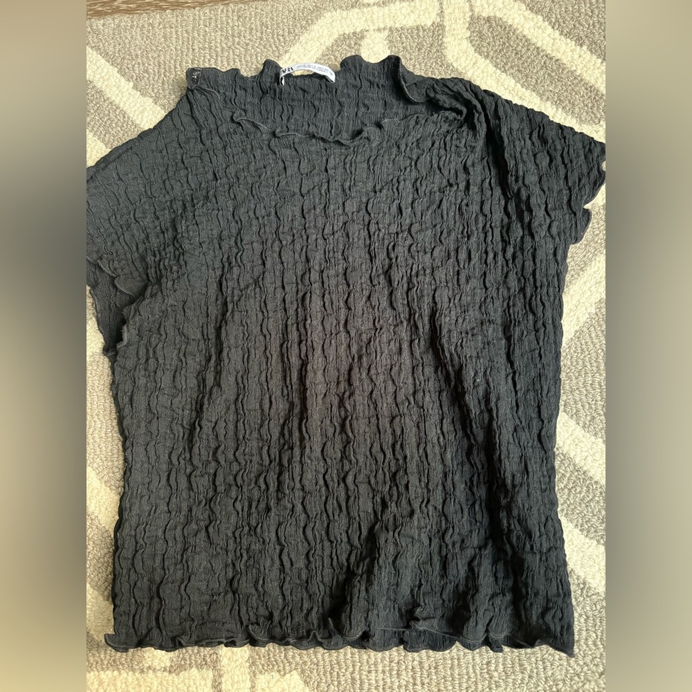 Zara Black Textured Short Sleeve Tee Crop Top Size Small